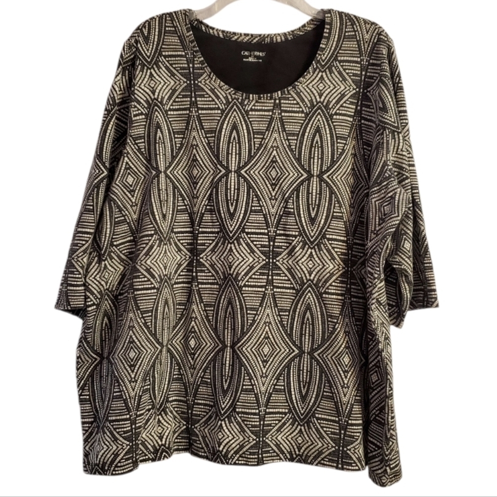 Catherine's Women's Black & White Geometric Blouse 2X 22/24W